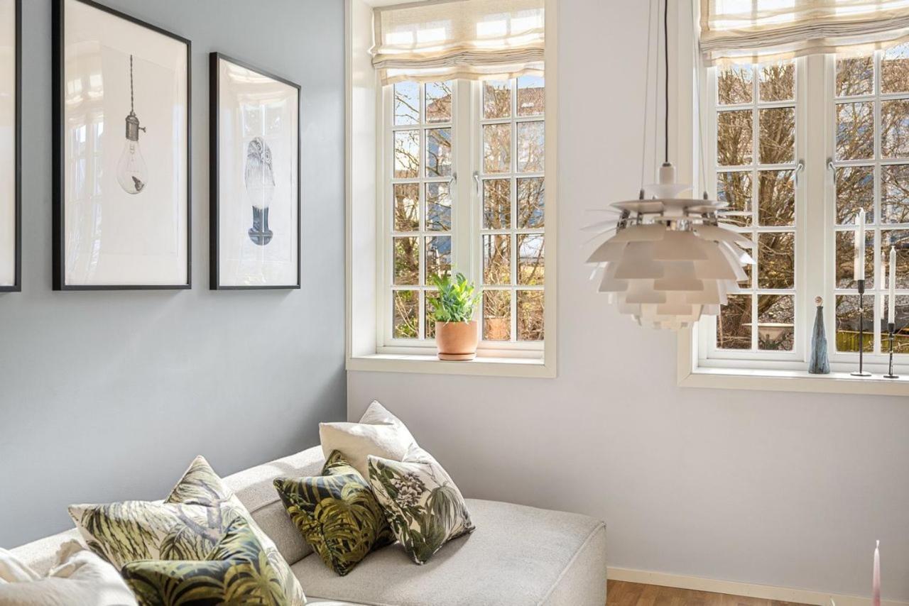 Modern & 2 Bedroom With Parking Appartement